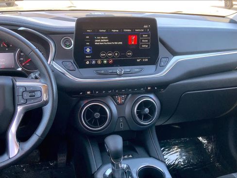Used 2023 Chevrolet Blazer LT w/ Convenience Package image 6