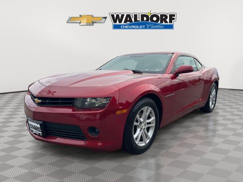Used 2014 Chevrolet Camaro LT RWD image 3