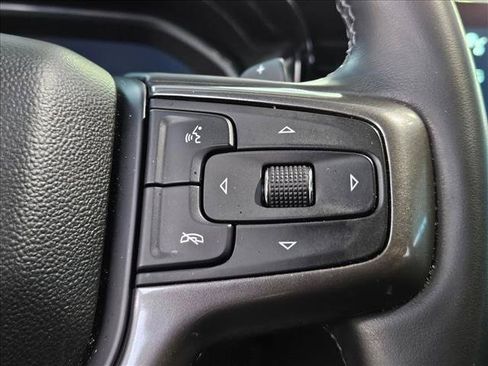 Used 2023 Chevrolet Silverado 1500 High Country w/ Z71 Off-Road Package AWD/4WD image 17