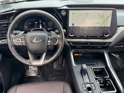 Used 2024 Lexus TX 350 AWD w/ Captains Chair Package image 12