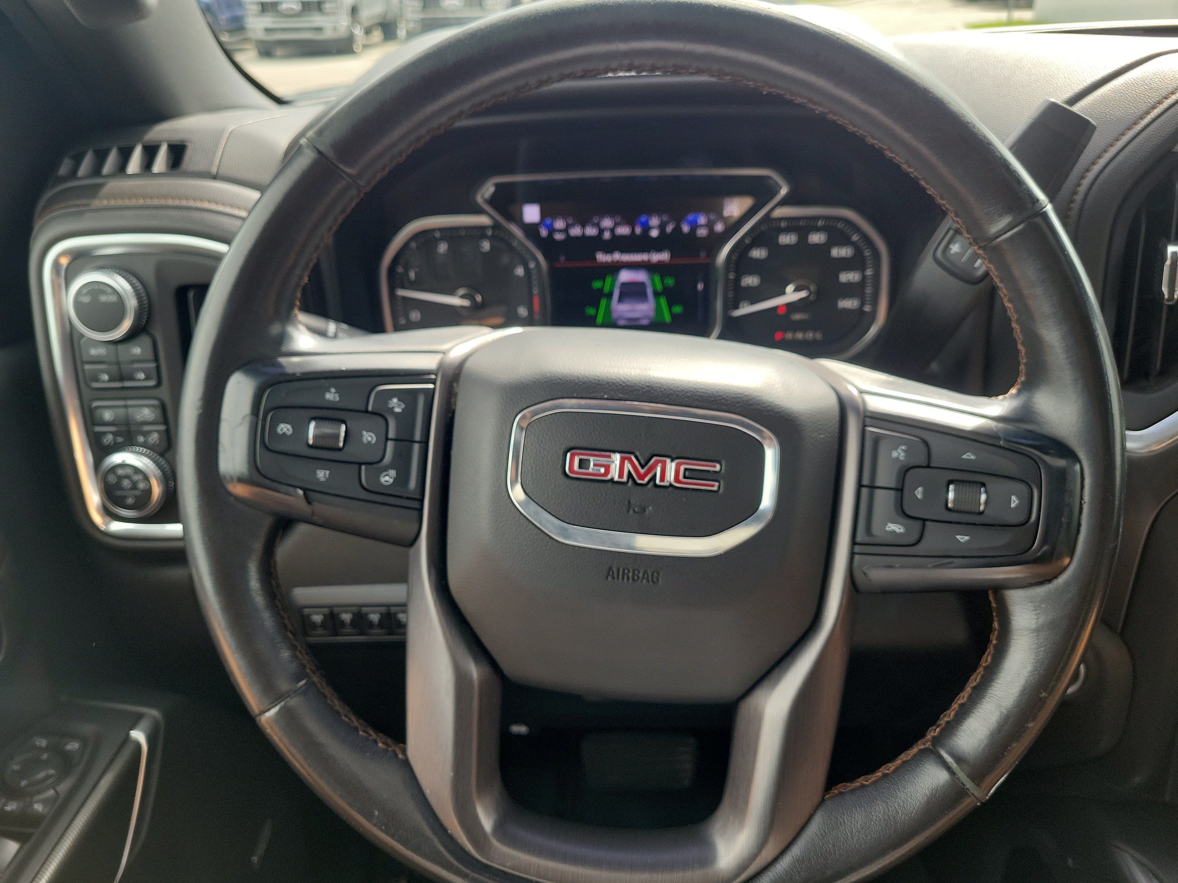 Used 2020 GMC Sierra 3500 AT4 w/ AT4 Premium Package AWD/4WD image 23