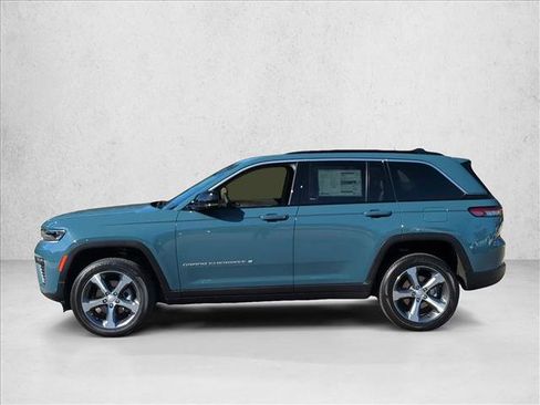 New 2026 Jeep Grand Cherokee Limited AWD/4WD image 5