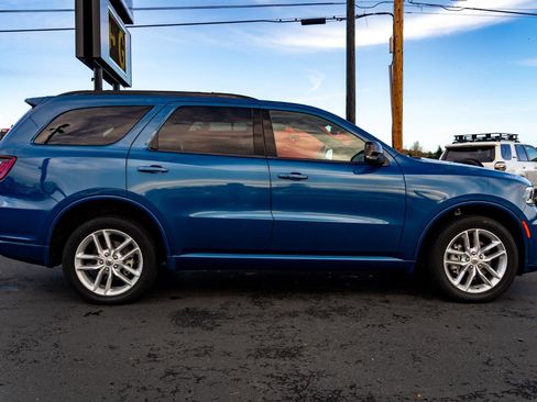 Used 2024 Dodge Durango GT image 8