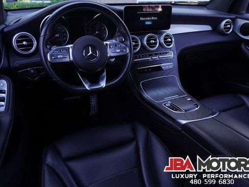 Used 2022 Mercedes-Benz GLC 300 4MATIC Coupe image 95
