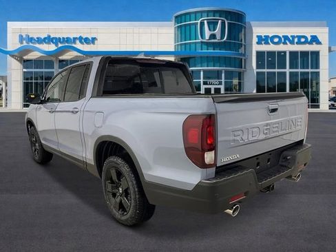New 2026 Honda Ridgeline Black Edition image 5