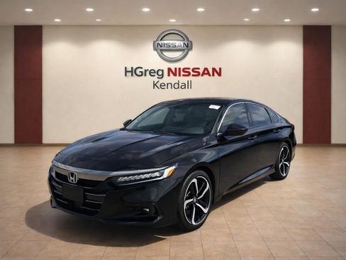 Used 2022 Honda Accord Sport image 3