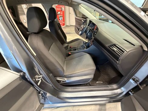 Used 2019 Volkswagen Jetta S w/ Driver Assistance Package FWD image 38