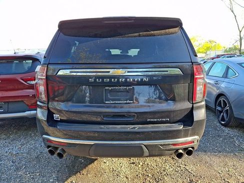 Used 2024 Chevrolet Suburban Premier AWD/4WD image 5
