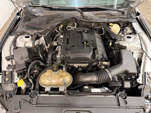 Used 2016 Ford Mustang Premium RWD image 13
