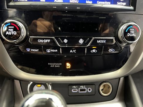 Used 2024 Nissan Murano SL FWD image 55