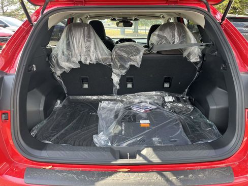 New 2025 Subaru Crosstrek 2.0i Premium image 4