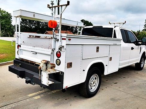 Used 2019 Ford F350 XL w/ XL Value Package RWD image 9