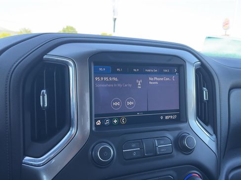Used 2021 Chevrolet Silverado 1500 LT w/ Work Truck Package AWD/4WD image 21