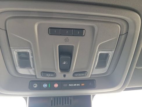 Used 2025 Chevrolet Silverado 1500 RST AWD/4WD image 58
