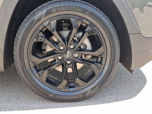 Used 2021 GMC Terrain SLE w/ Driver Convenience Package AWD/4WD image 27