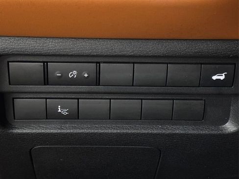 Used 2023 Mitsubishi Outlander SEL image 37