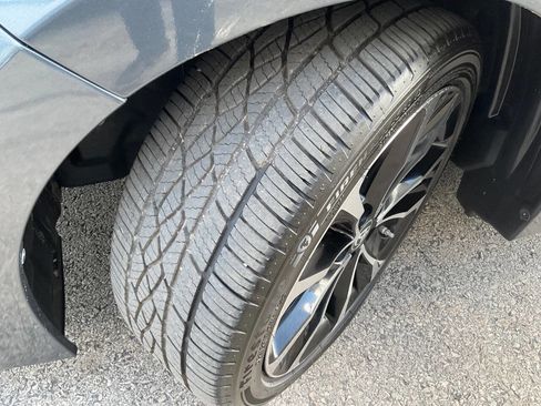Used 2018 Toyota Corolla SE FWD image 26