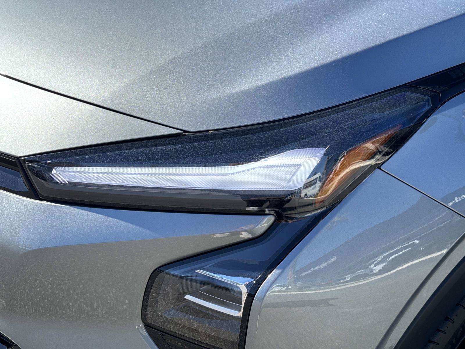 Used 2027 Chevrolet Bolt RS w/ Technology Package FWD image 9