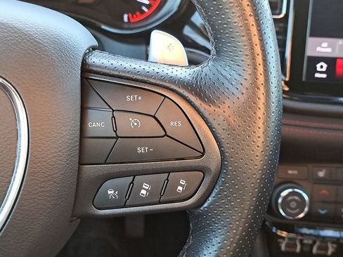 Used 2024 Dodge Durango GT image 26