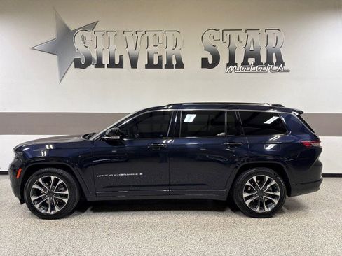 Used 2023 Jeep Grand Cherokee L Overland image 2