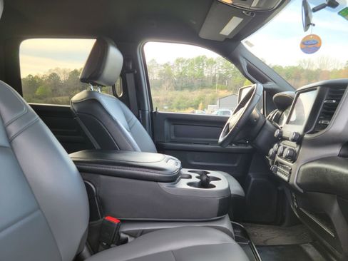 Used 2023 RAM 2500 Tradesman w/ Chrome Appearance Group image 35