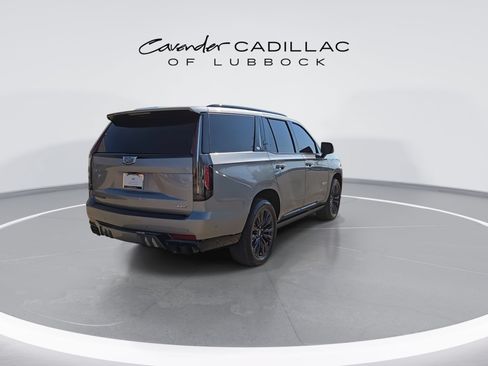 Used 2023 Cadillac Escalade V w/ LPO, ONYX Package AWD/4WD image 8