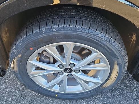 Used 2021 Audi Q3 2.0T Premium w/ Convenience Package image 10