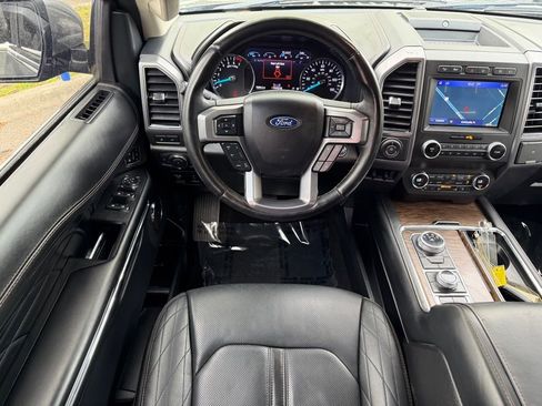 Used 2020 Ford Expedition Max Platinum image 18