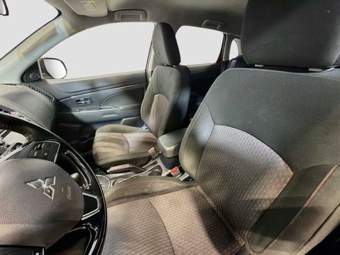 Used 2017 Mitsubishi Outlander Sport LE AWD/4WD image 18