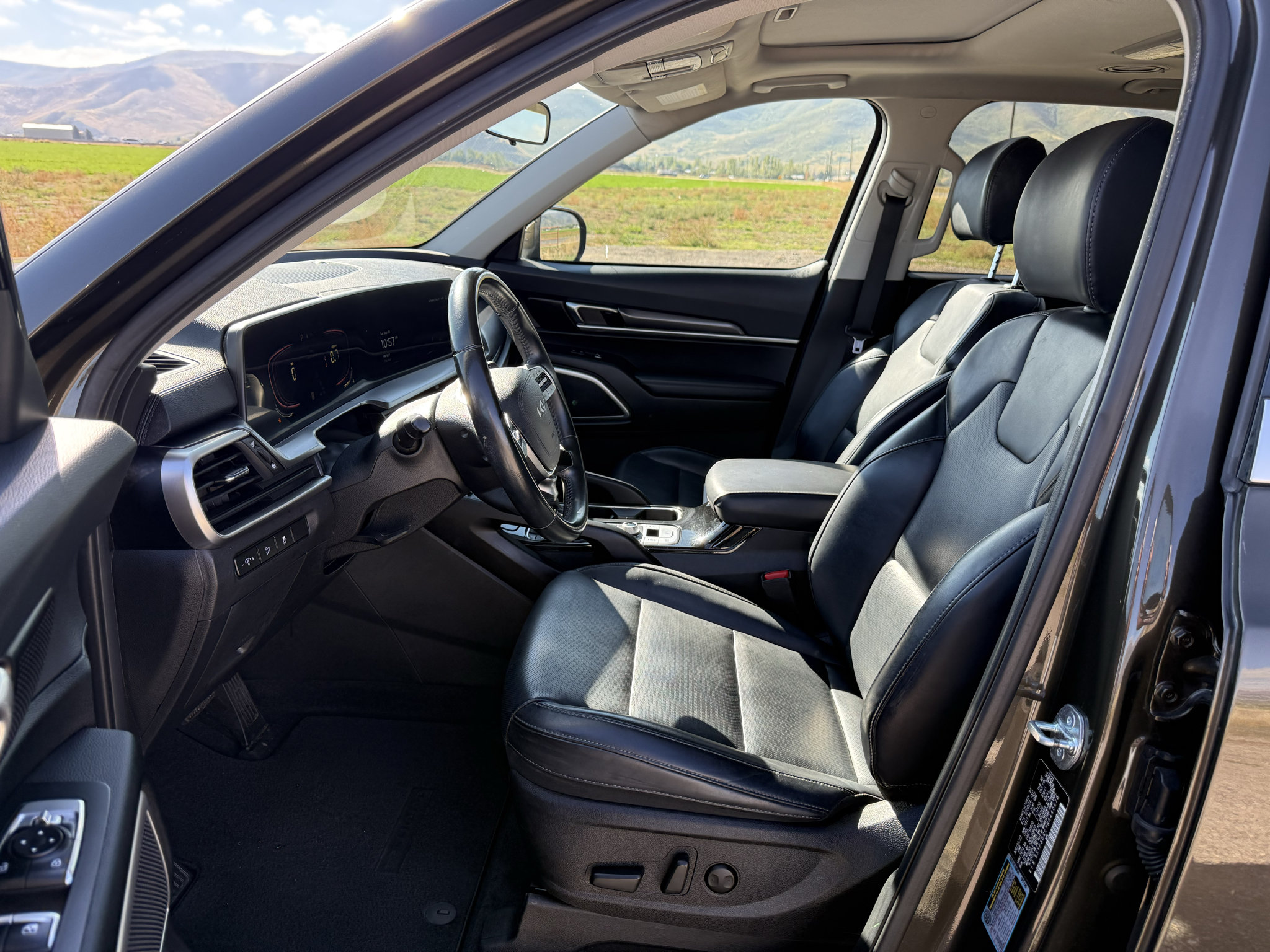 Used 2024 Kia Telluride S w/ S Sunroof Package AWD/4WD image 13