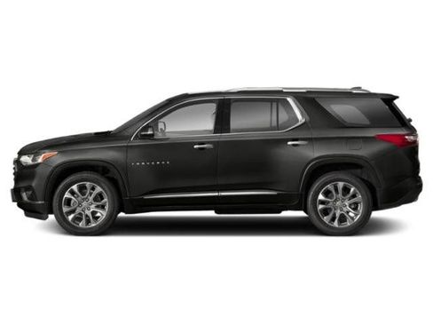 Certified 2019 Chevrolet Traverse Premier w/ Driver Confidence II Package FWD image 3