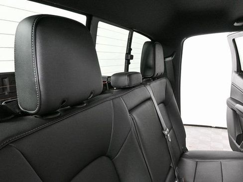 New 2026 GMC Canyon Elevation w/ Convenience Package image 21