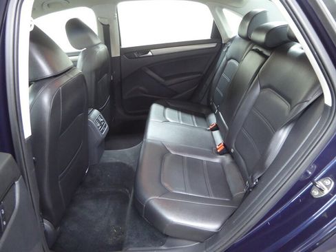 Used 2014 Volkswagen Passat 2.5 SE image 26