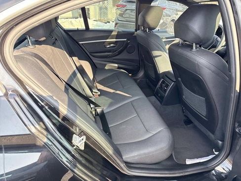 Used 2018 BMW 330i Sedan image 11