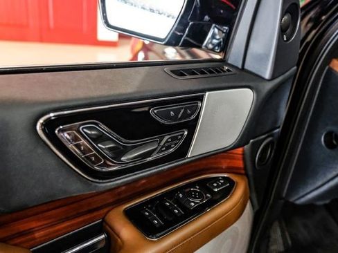 Used 2022 Lincoln Navigator L Reserve image 48