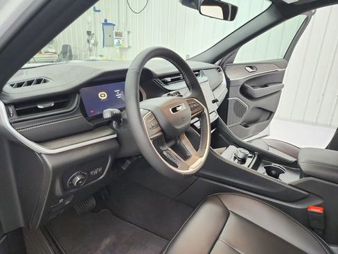 New 2026 Jeep Grand Cherokee L Limited image 19