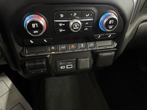 Used 2019 GMC Sierra 1500 SLT image 21