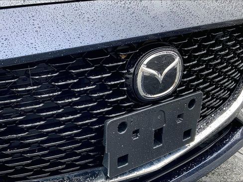 Used 2022 MAZDA MAZDA3 s image 31