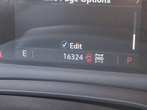Used 2024 Cadillac XT6 Sport AWD/4WD image 23