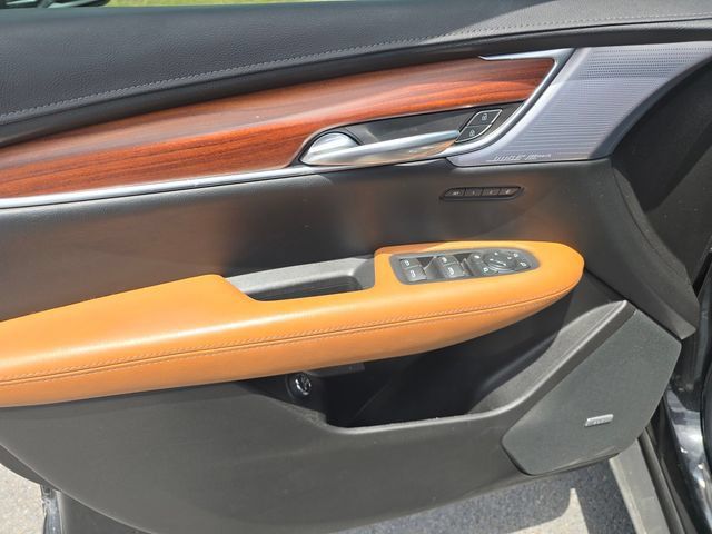 Used 2024 Cadillac XT5 Premium Luxury w/ Technology Package FWD image 21
