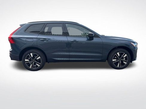 New 2026 Volvo XC60 B5 Plus w/ Protection Package Premier AWD/4WD image 6