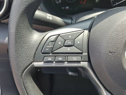 Used 2021 Nissan Kicks SV FWD image 22