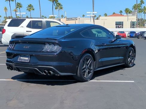 Used 2019 Ford Mustang GT Premium RWD image 5