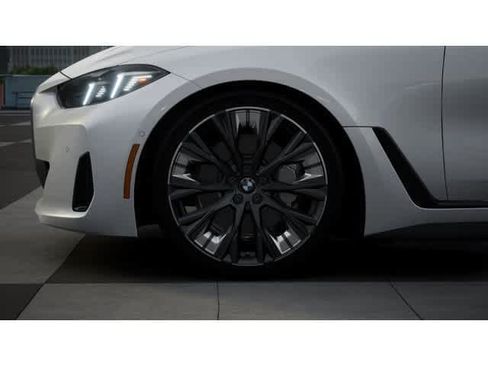 New 2026 BMW 430i w/ Premium Package RWD image 7