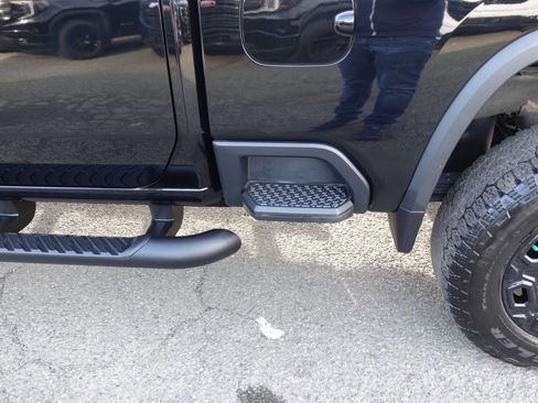 Used 2024 Chevrolet Silverado 2500 LT w/ Midnight Edition image 31