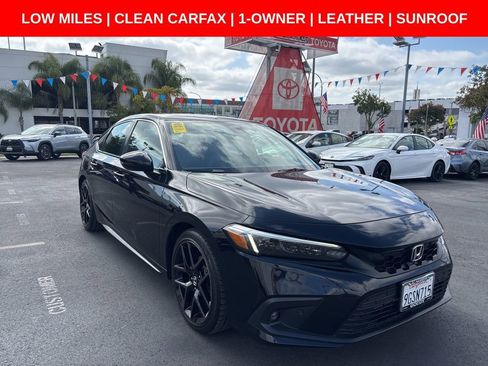 Used 2023 Honda Civic Sport Touring image 2