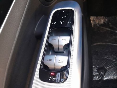 Certified 2024 Mercedes-Benz GLC 300 4MATIC image 7