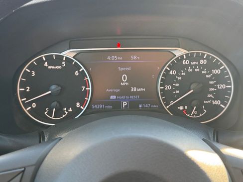 Used 2024 Nissan Altima 2.5 SV image 24