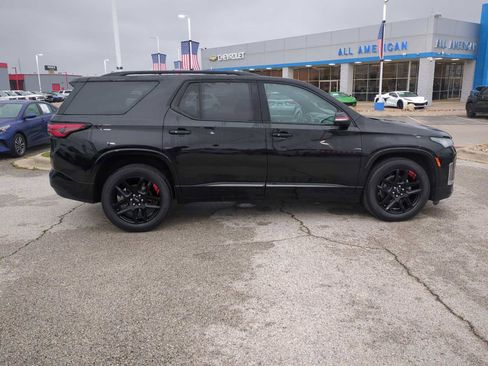 Used 2023 Chevrolet Traverse Premier w/ Redline Edition AWD/4WD image 9