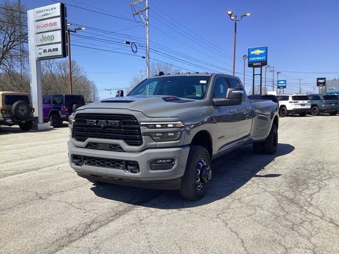 New 2026 RAM 3500 Laramie w/ Night Edition AWD/4WD image 3